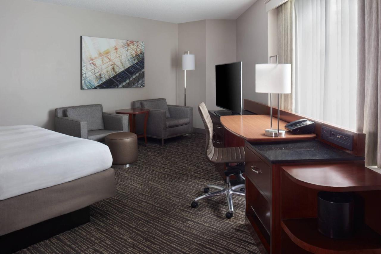 Marriott Downtown At Cf Toronto Eaton Centre Hotel Kültér fotó