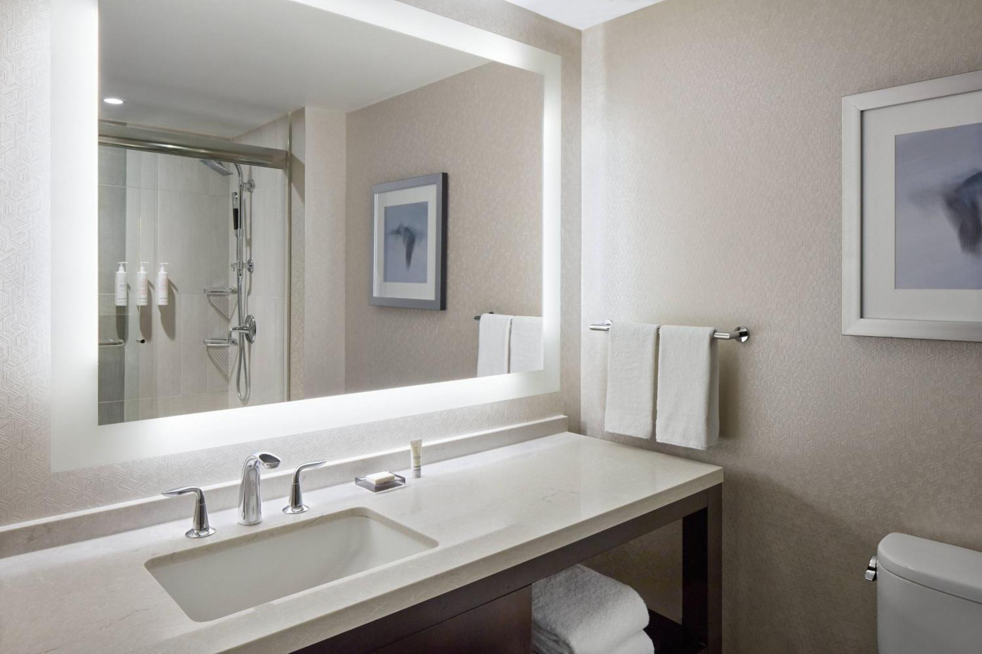 Marriott Downtown At Cf Toronto Eaton Centre Hotel Kültér fotó